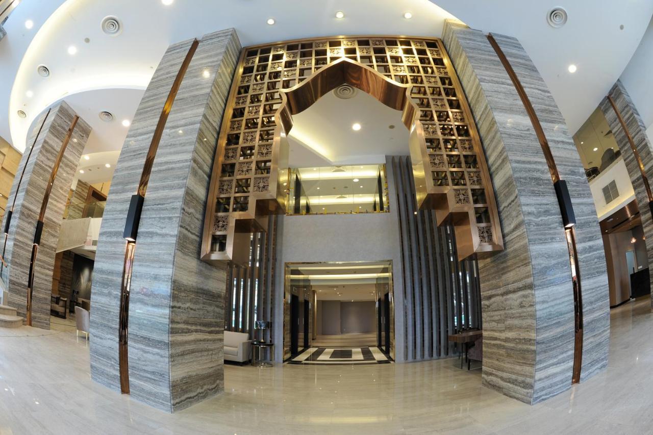 Yangon Thanlwin Hotel Exterior photo